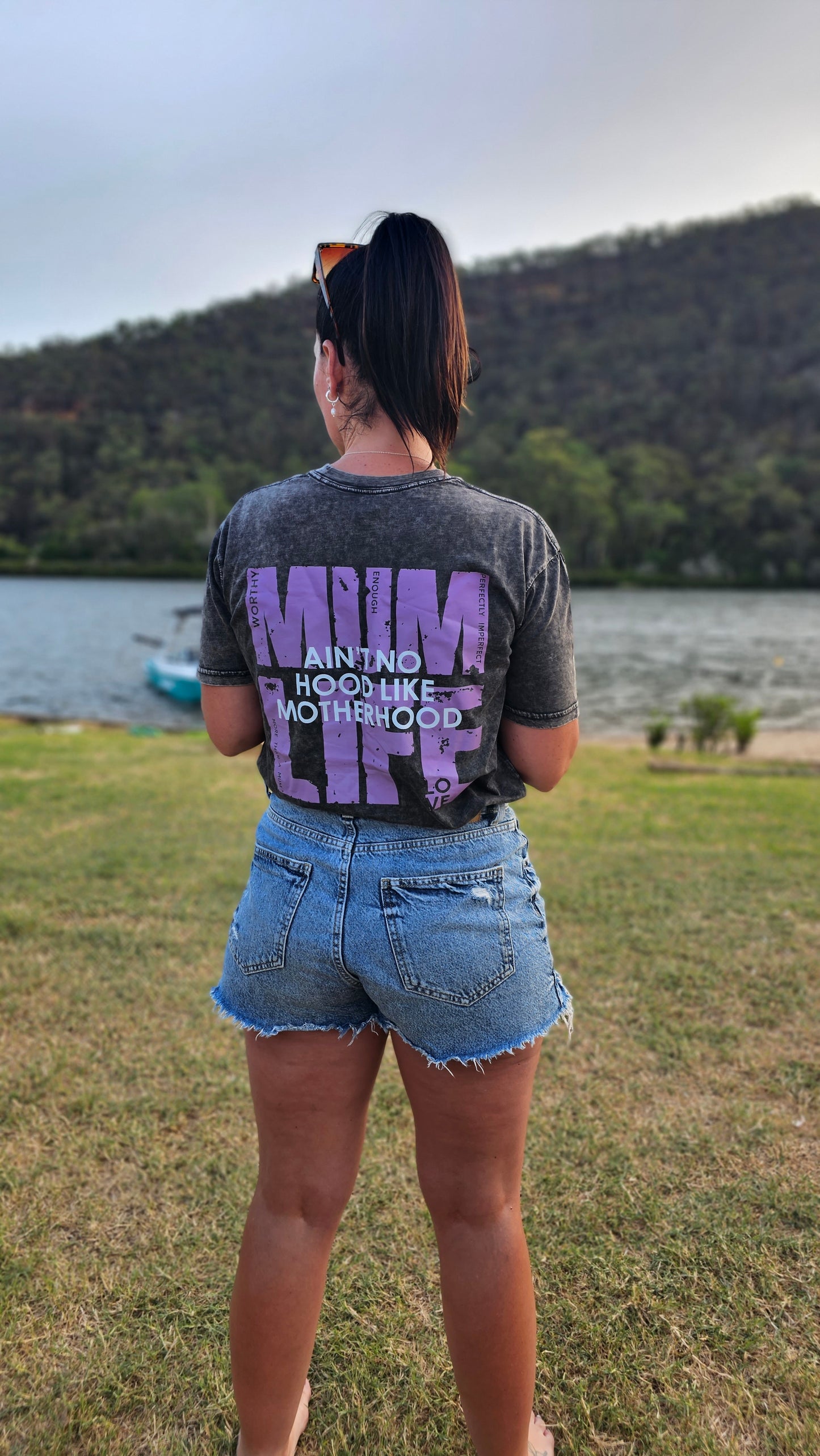 Aint No Hood Mumlife Acid Wash T-Shirt
