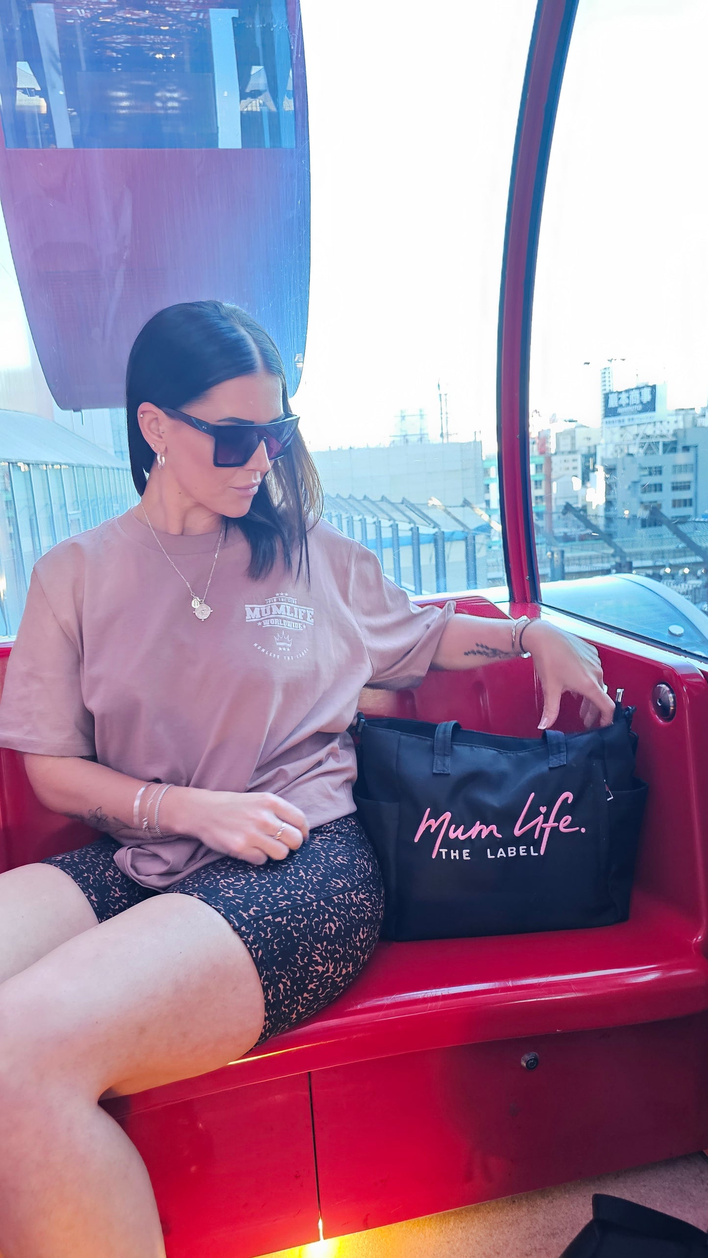 World Wide Mumlife T-Shirt